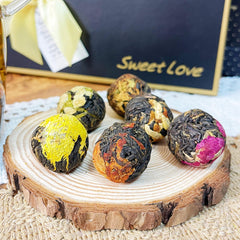 11-Flavor Artisan Blooming Tea Gift Set - 18 Hand-Tied Flower Tea Balls, Luxury Loose Leaf Black Tea, Wedding Favors, Birthday Present